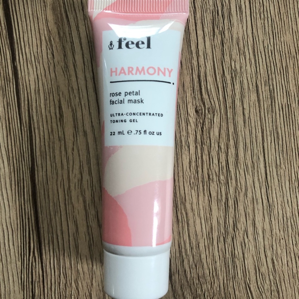 FEEL Harmony Rose Petal Facial Mask .75 fl oz New